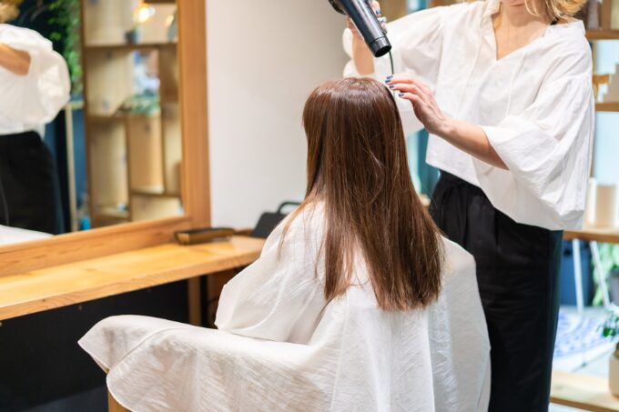 美容師・美容室のイメージ_美容師仕事内容